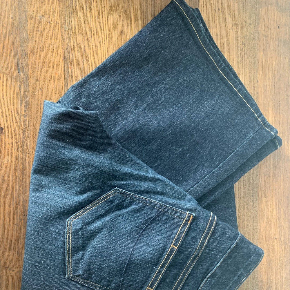 Paige Dark Wash Flare - Picture 2 of 3